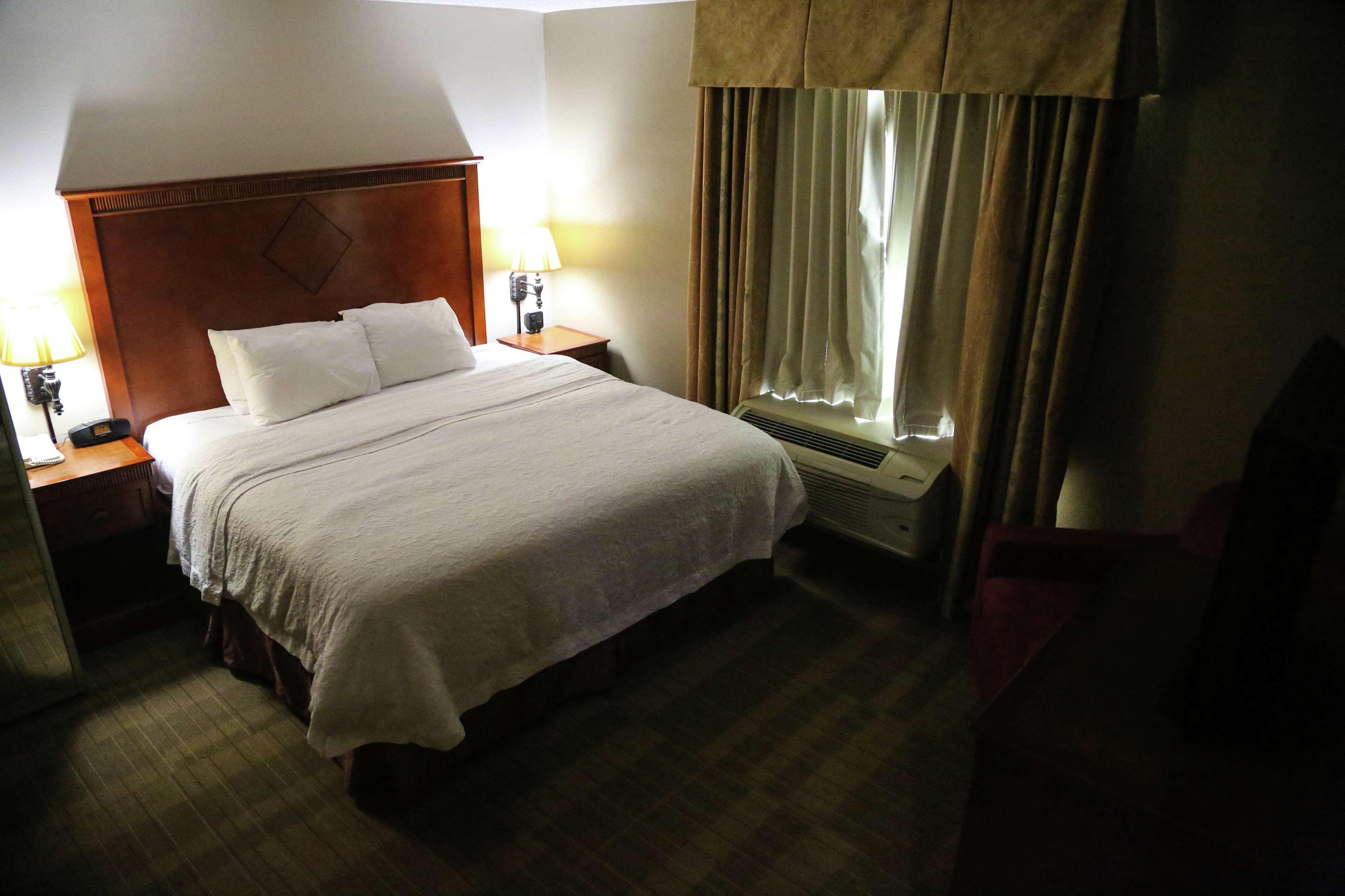 Hampton Inn & Suites Mccomb Zewnętrze zdjęcie